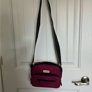 Hunter Crossbody Bag in Magenta and Black